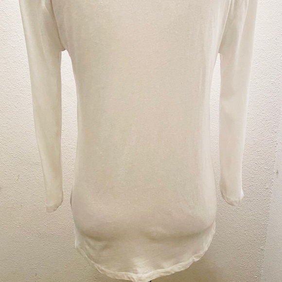Forever 21 White BECAUSE ITS NEVER TO LATE Tee New - Picture 13 of 15